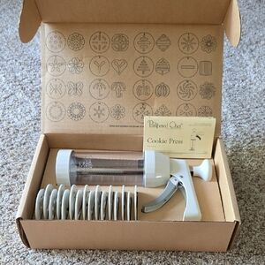 Pampered Chef White Bakeware Set